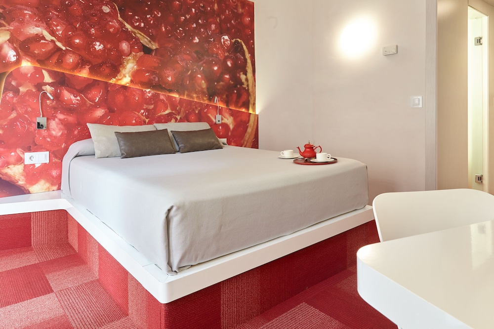 Double Room - Photo 10