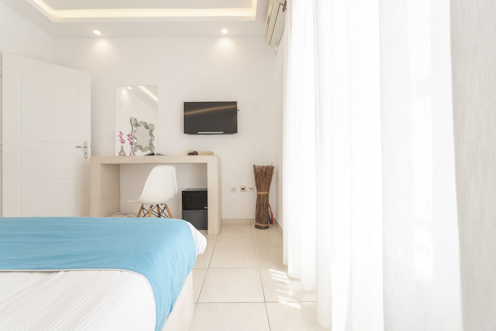 Superior Apartment, 1 Bedroom, Sea View - Photo 15