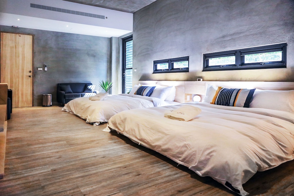 Standard Quadruple Room (Mahumhum) photo 2