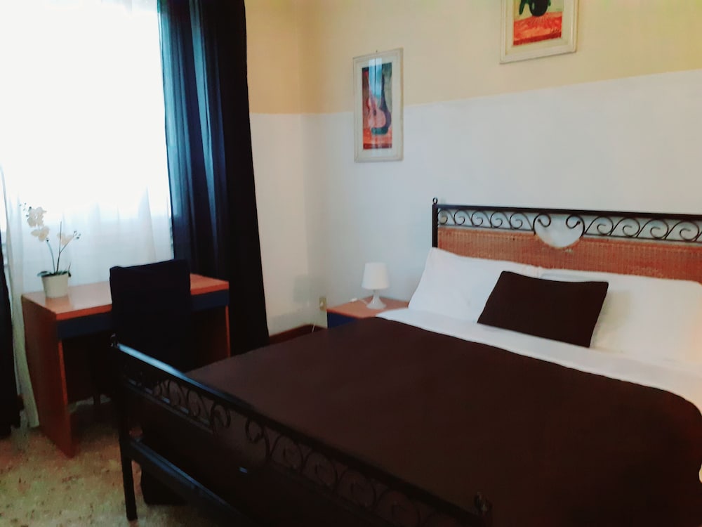 Double Room, Shared Bathroom