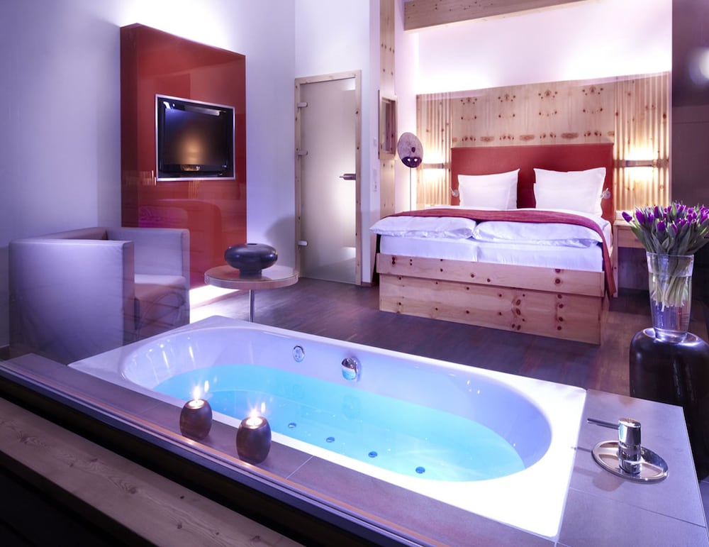 Deluxe Suite photo 1