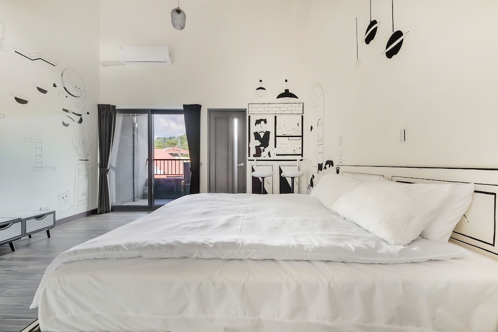 Deluxe Large Double Room - Photo 13