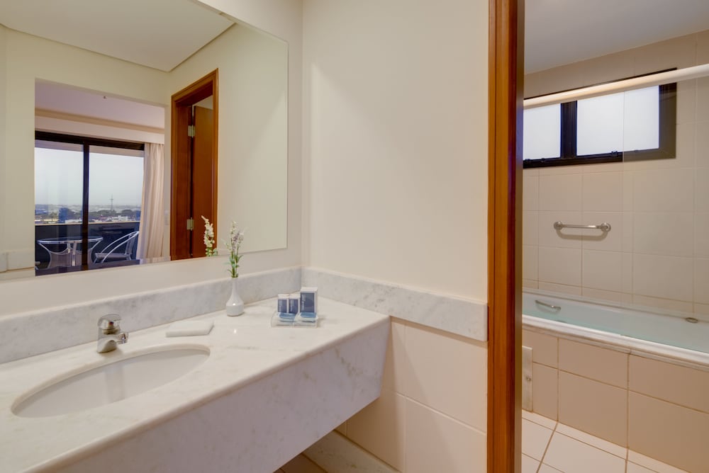 Premium Apartment - Photo 6