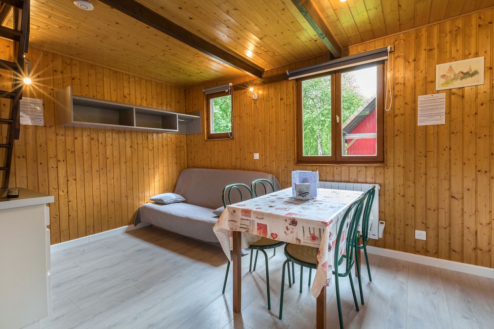 Comfort Chalet, 2 Bedrooms photo 3