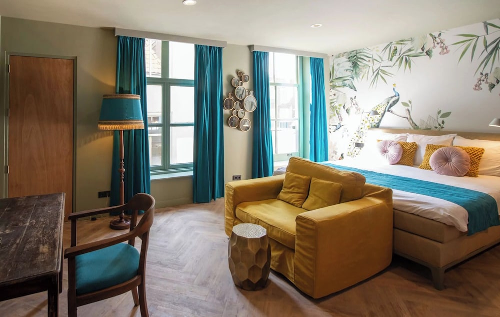Classy Room