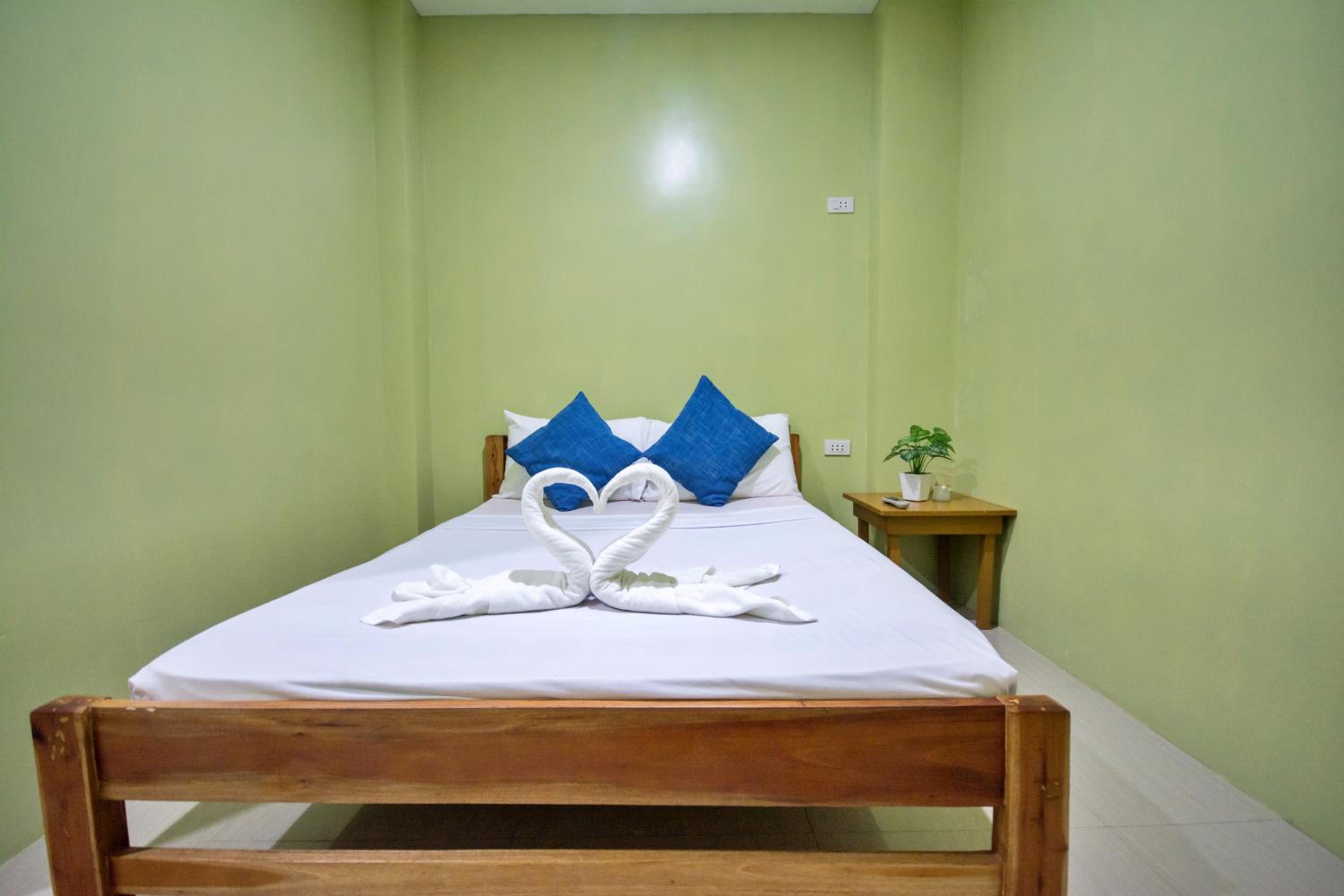 Budget Double Room photo 1