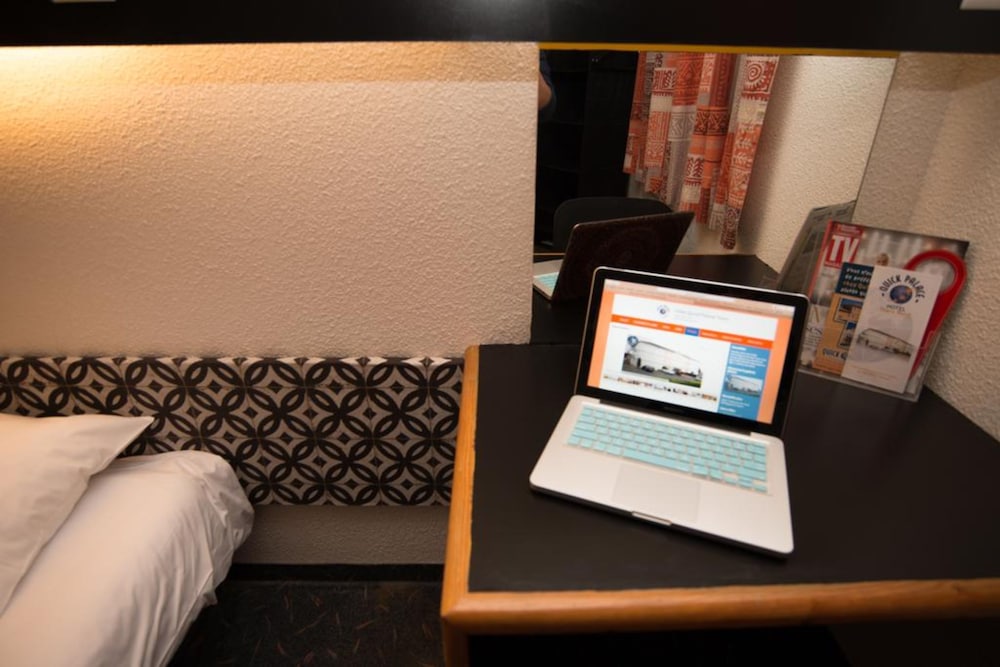 Single Room Single Room