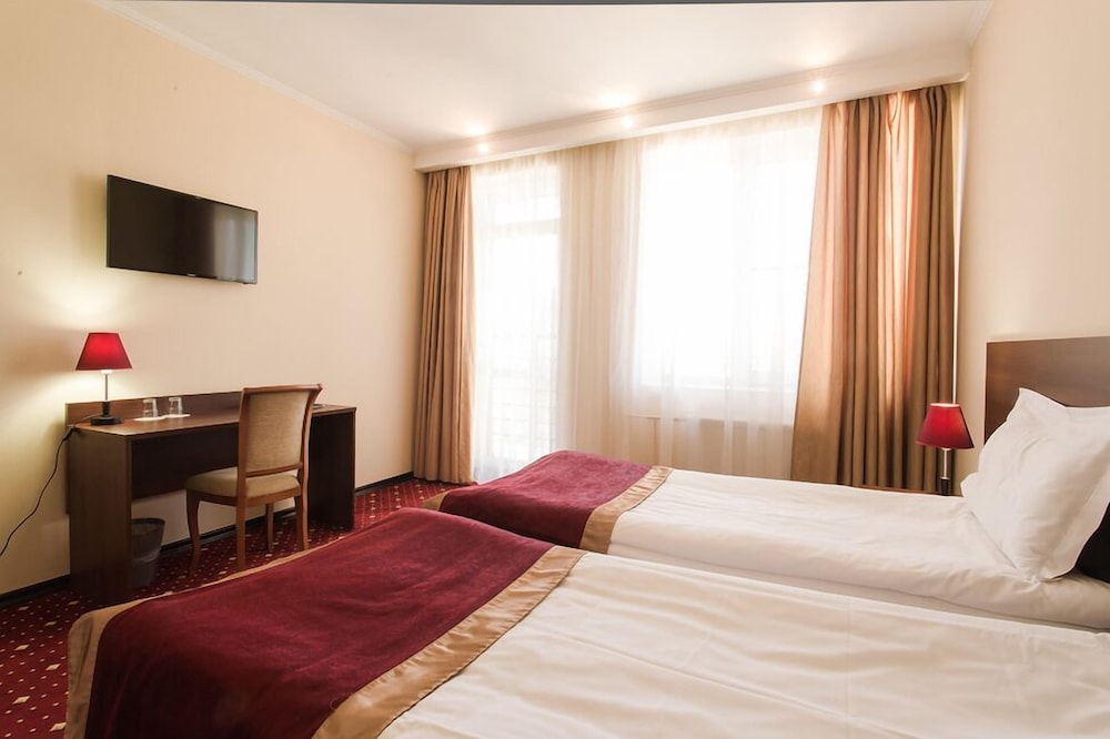 Standard Twin Room photo 2