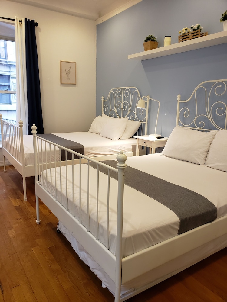 Comfort Studio, 2 Double Beds, Non Smoking photo 3
