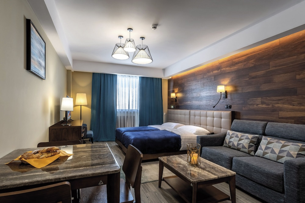 Economy Twin Room - Photo 1