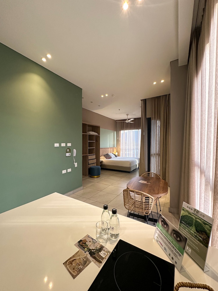 Standard Double Room photo 3