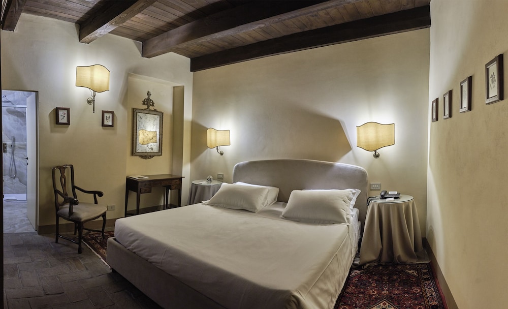 Superior Double Room - Photo 1