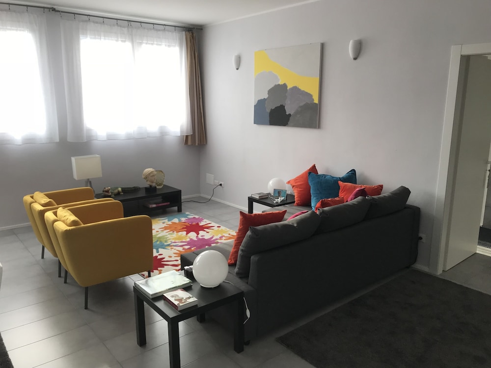 Exclusive Apartment photo 1