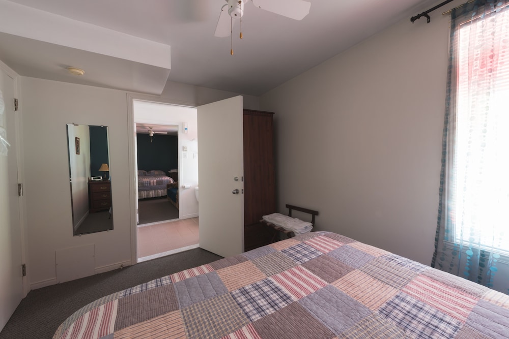 Family Room, 2 Bedrooms, Connecting Rooms photo 2