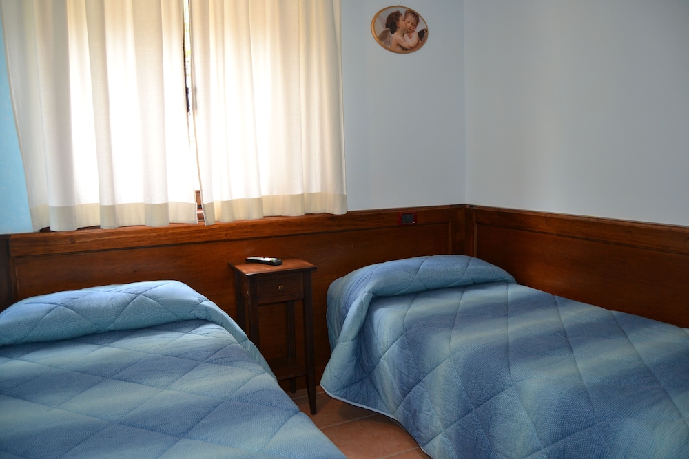 Quadruple Room photo 2