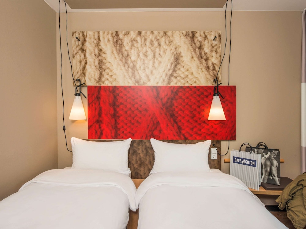 Room photo 3