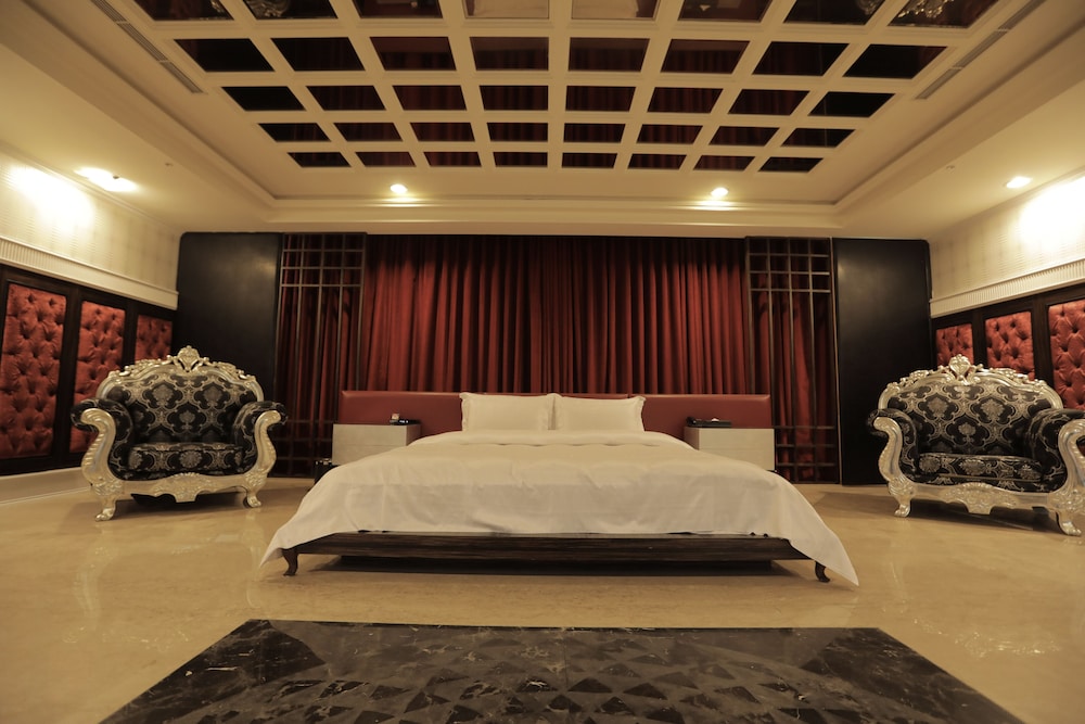 Presidential Double Room photo 3