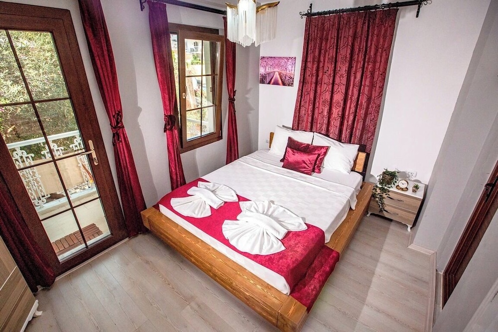 Standard Room, Garden View