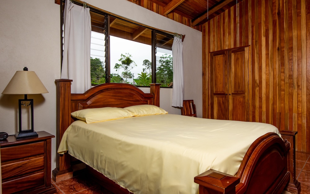 Deluxe House, Multiple Beds, Mountain View photo 1