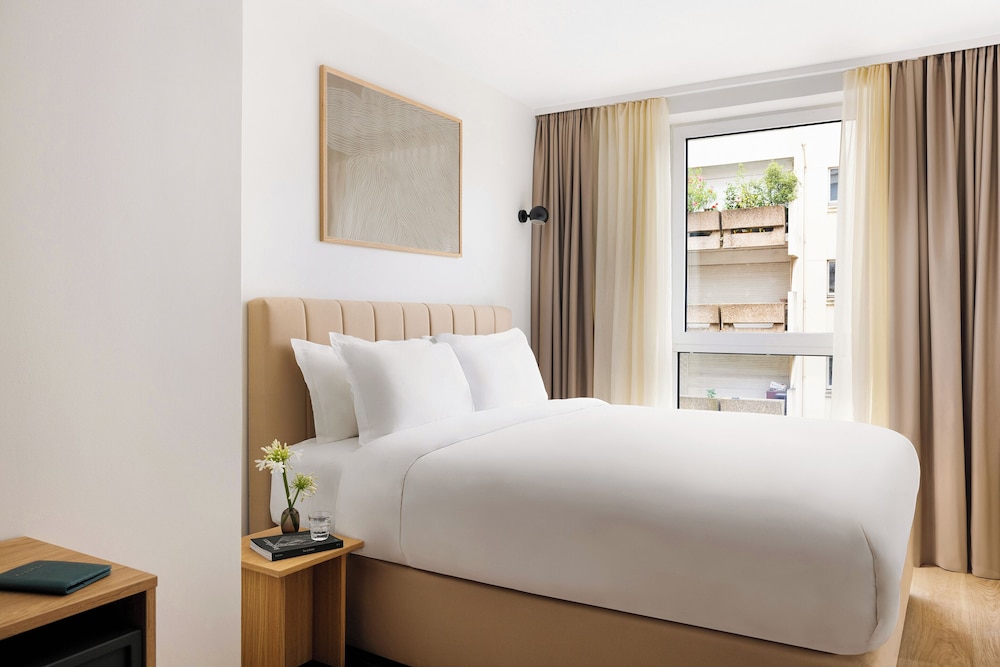 Room, 1 King Bed