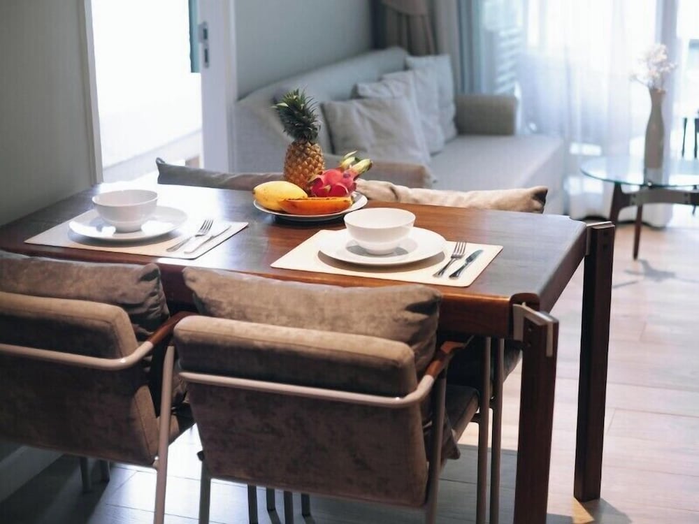 Comfort Condo, Balcony