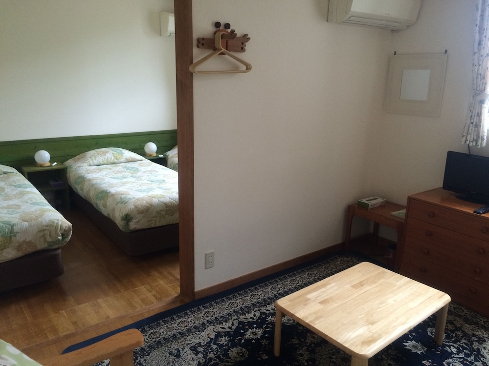 Triple Room, Shared Bathroom photo 1
