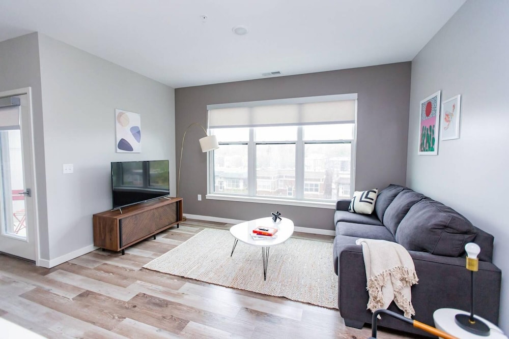 Apartment photo 1