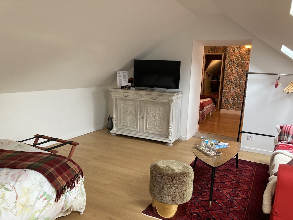 Family Double Room, 1 Bedroom (La Rouget de Lisle) photo 2