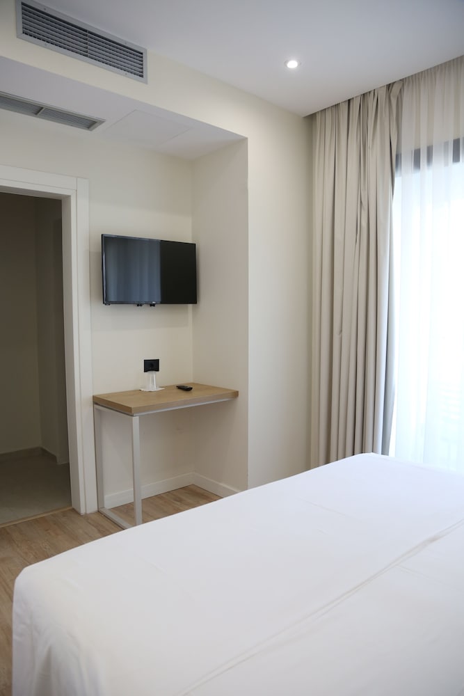 Double Room, Partial Sea View photo 3