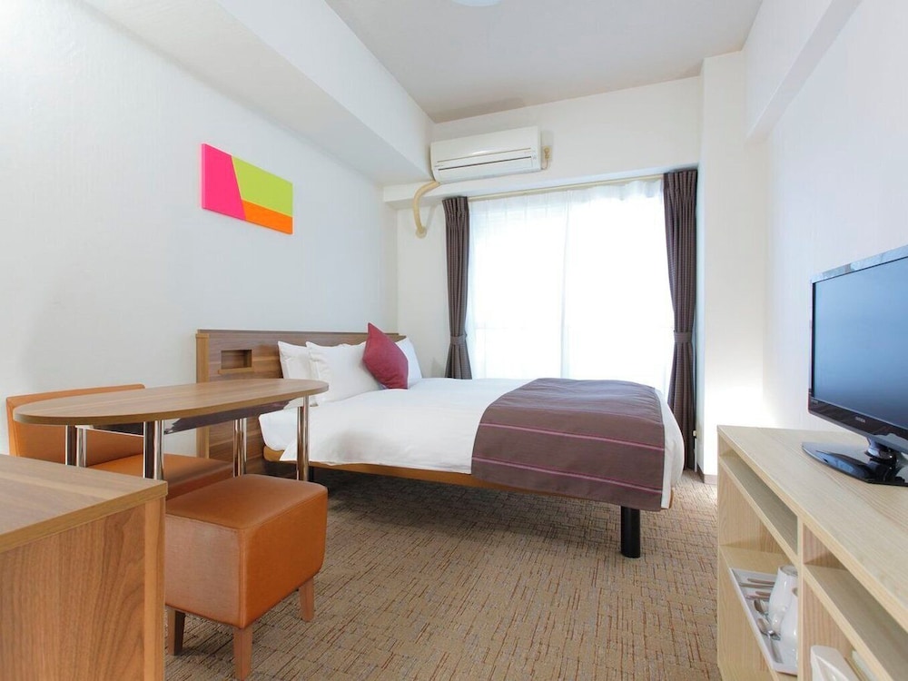 Standard Double Room, Non Smoking (Cleaning is Optional with Additional Cost) photo 2