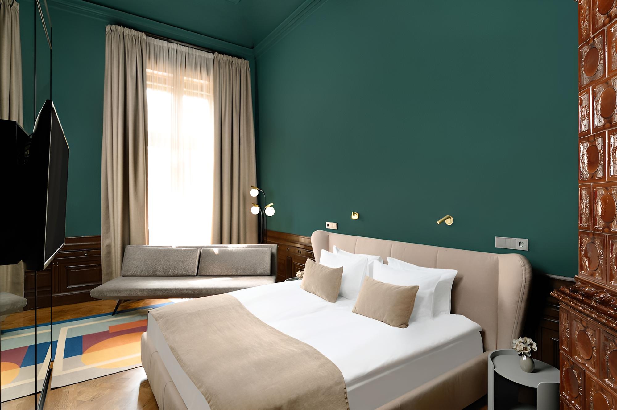 Junior Room