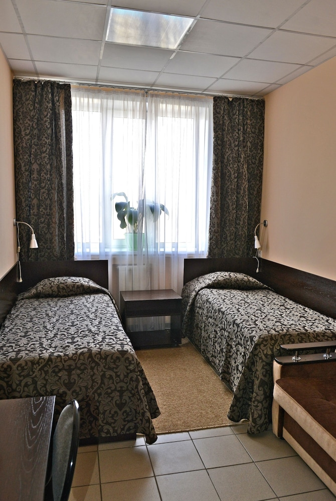 Standard Twin Room photo 1