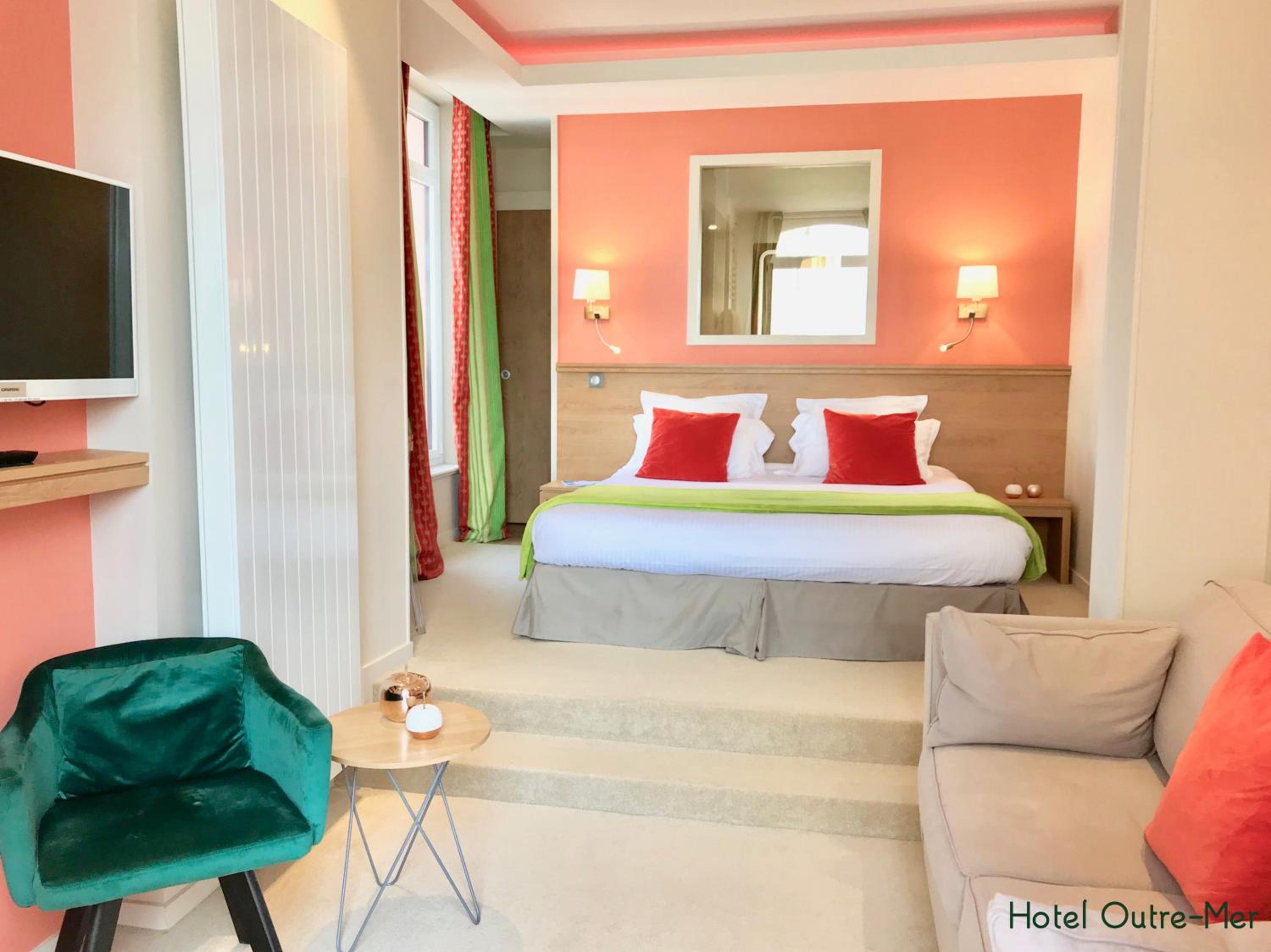 Suite with Terrace and Sea View photo 3