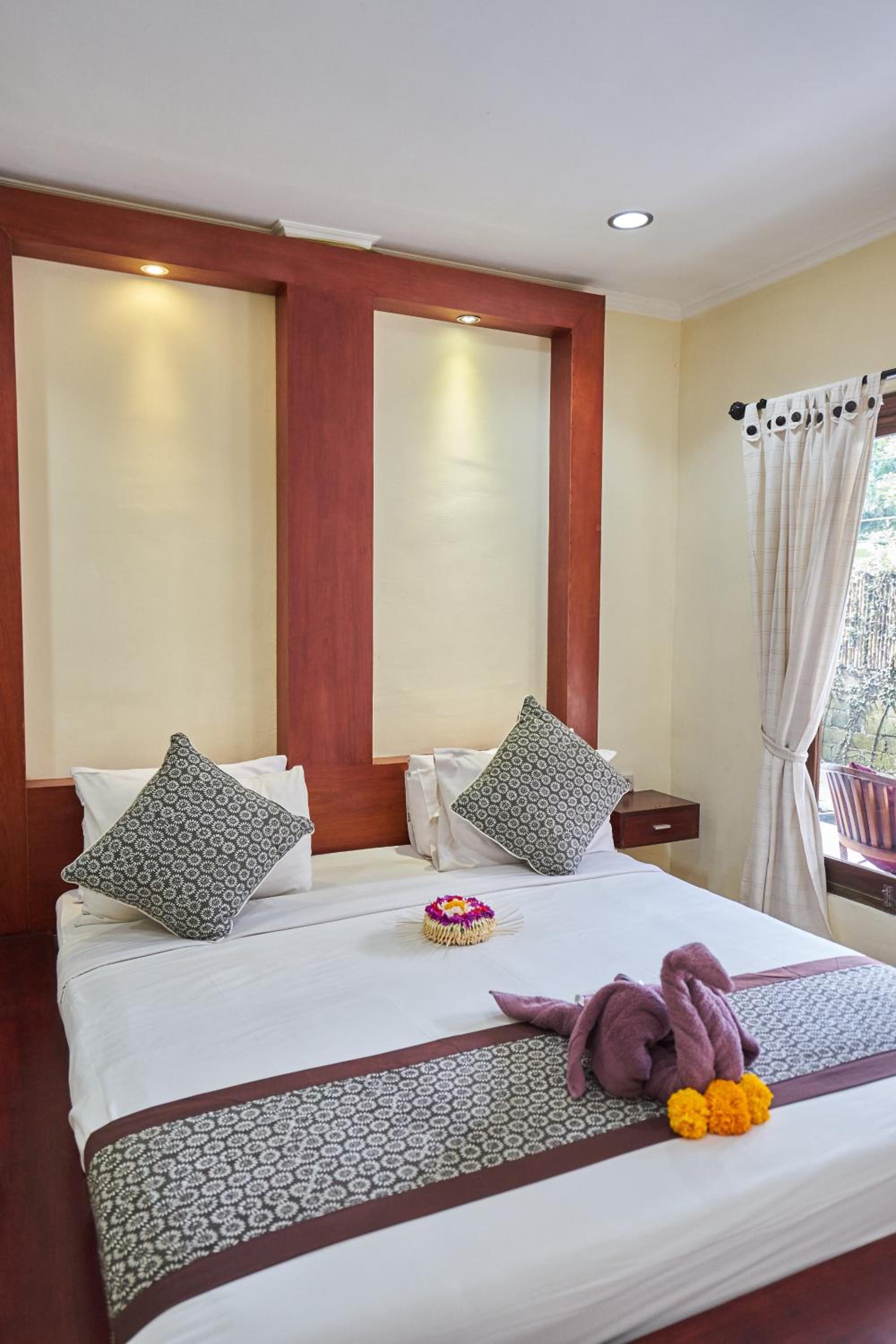 Budget Double Room - Photo 3