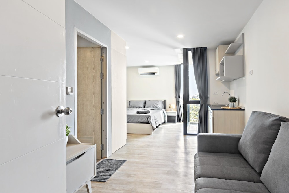 Sky Suite - Photo 11