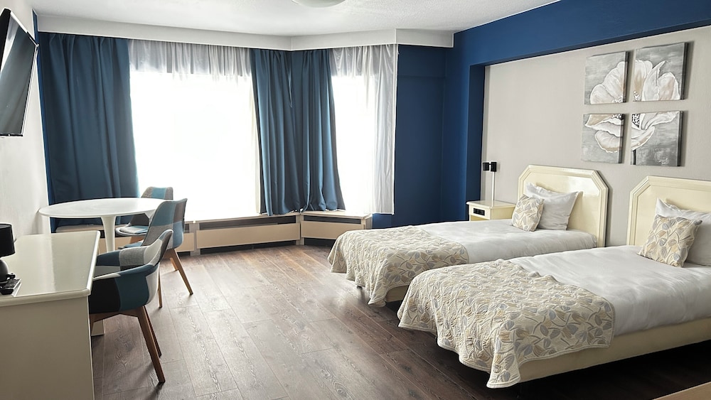 Comfort Twin Room, Accessible photo 1
