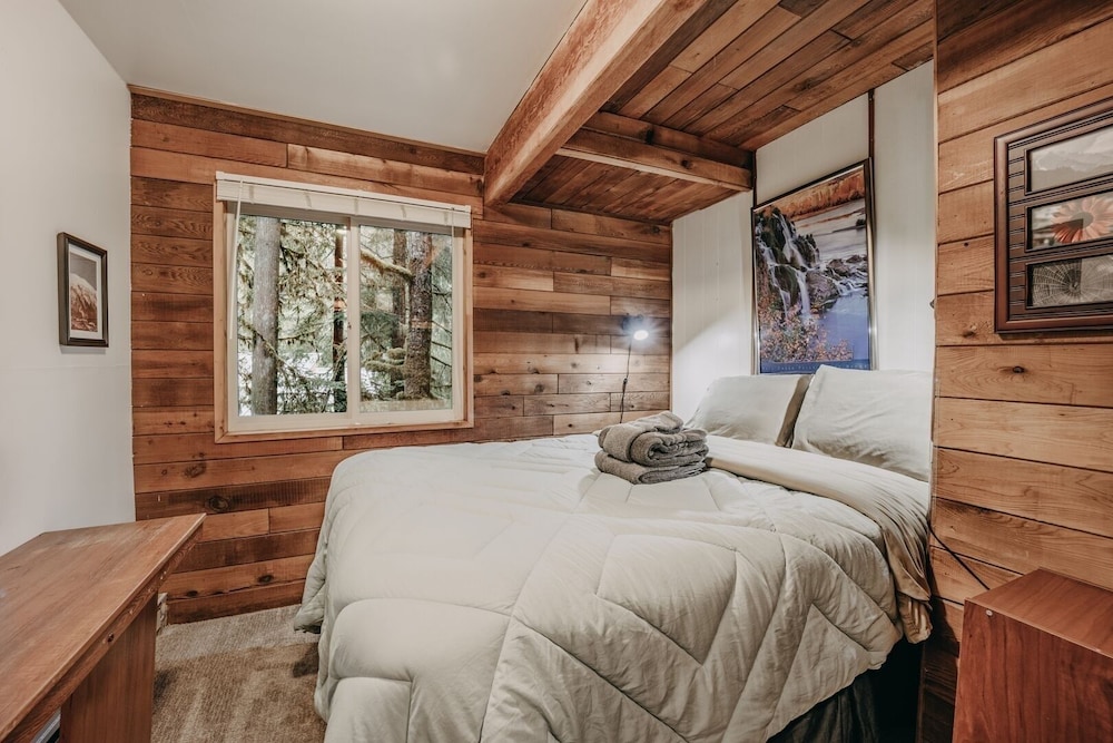 Cabin, 3 Bedrooms photo 1
