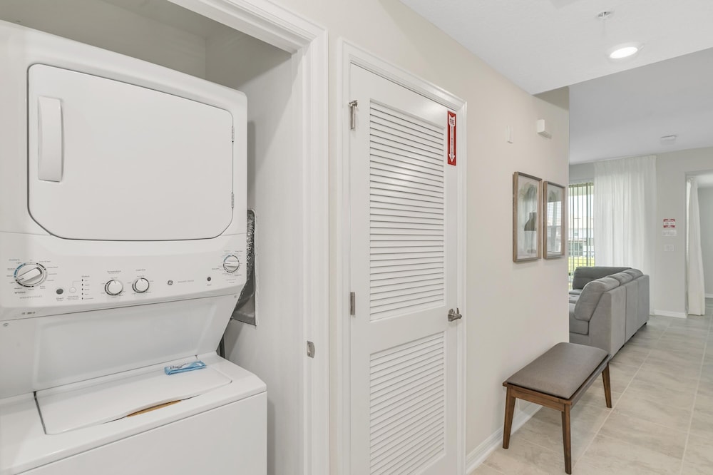 Dreamy Condo at Storey Lake Stl112, Foto 34