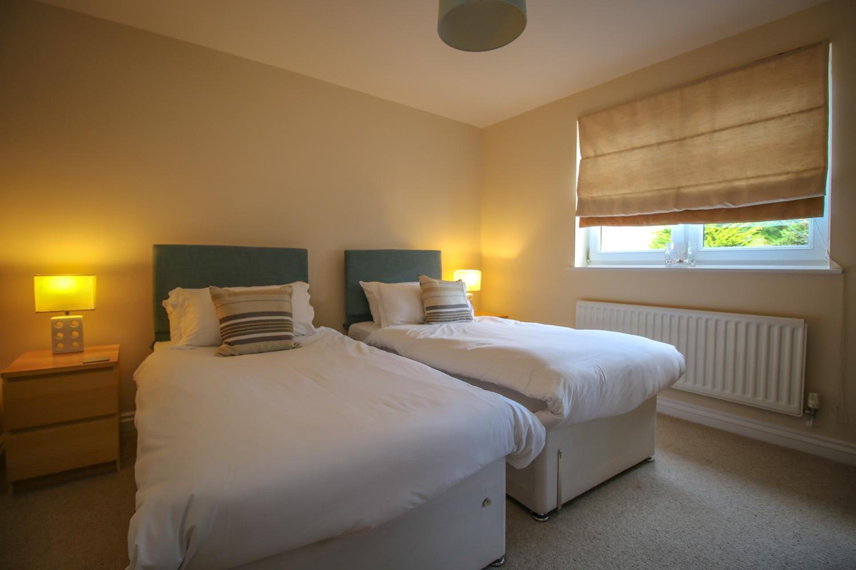 Two-Bedroom Apartment - 3H Abbotsford