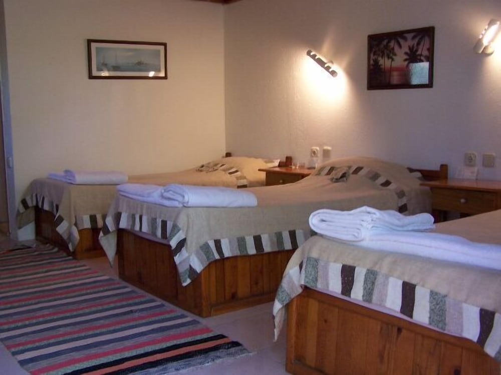 Standard Double Room photo 2
