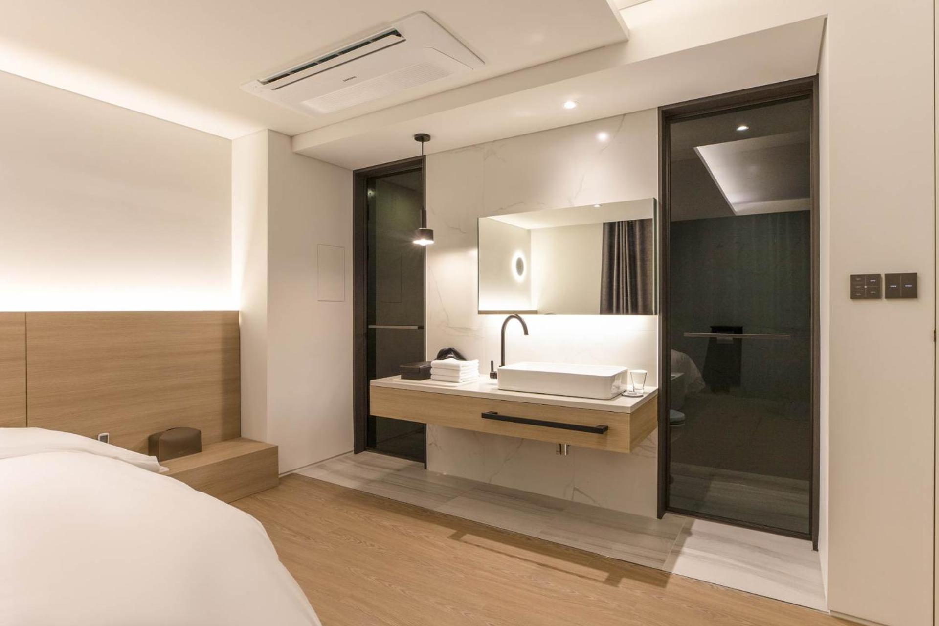 Deluxe Double Room - Photo 4