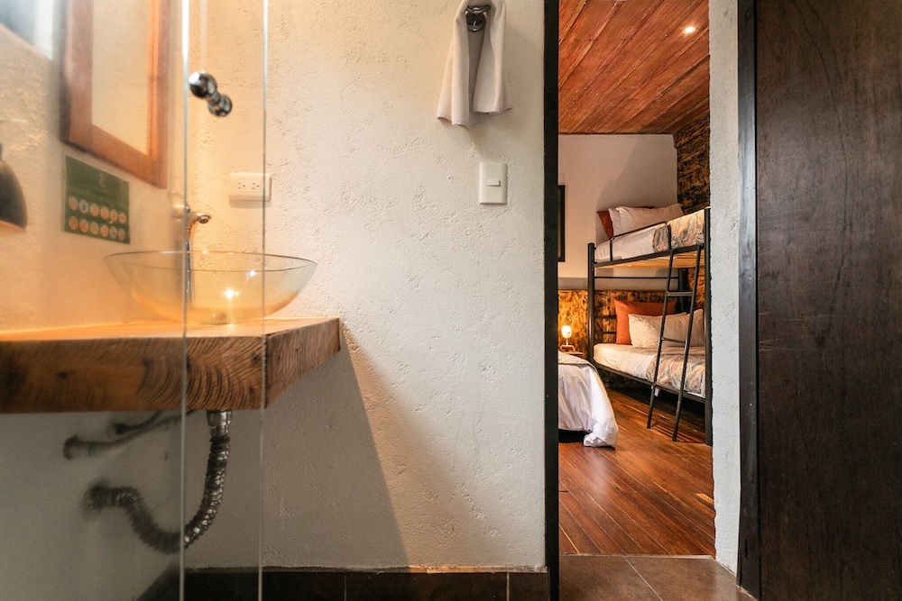 Standard Quadruple Room photo 3