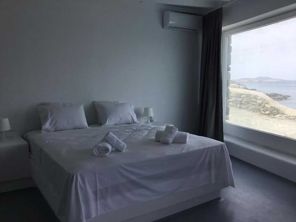 Deluxe Studio, Private Pool, Sea View