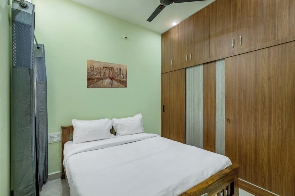 Deluxe Room, City View photo 1