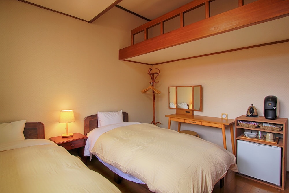 Economy Japanese Style Room (206) - Photo 2