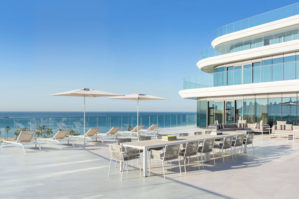 Extreme WOW Suite, 1 Bedroom Suite, 1 King, Skyline View, Terrace, Whirlpool