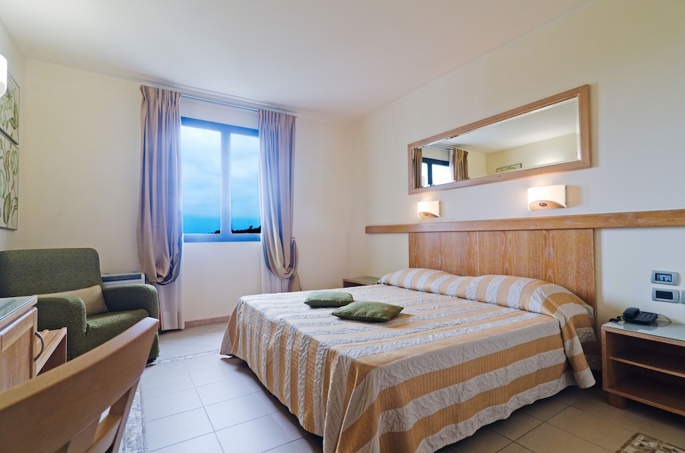 Superior Double Room - Photo 1