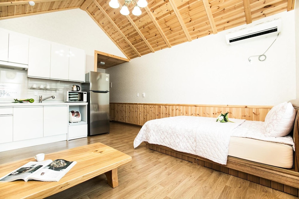 Basic Room, 1 Bedroom (Jinjoo202) - Photo 7