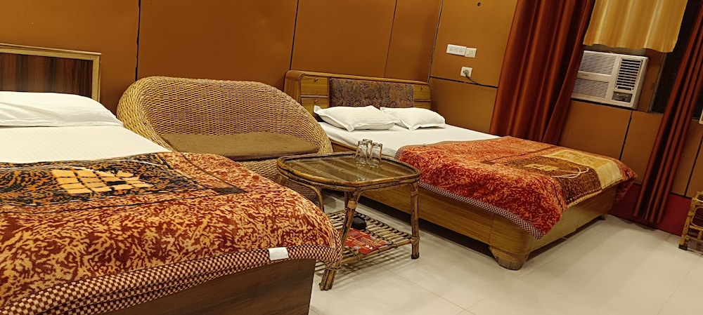 Superior Triple Room photo 3