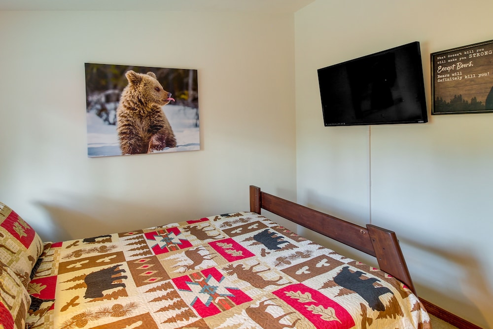 House (4 Bedrooms) photo 2